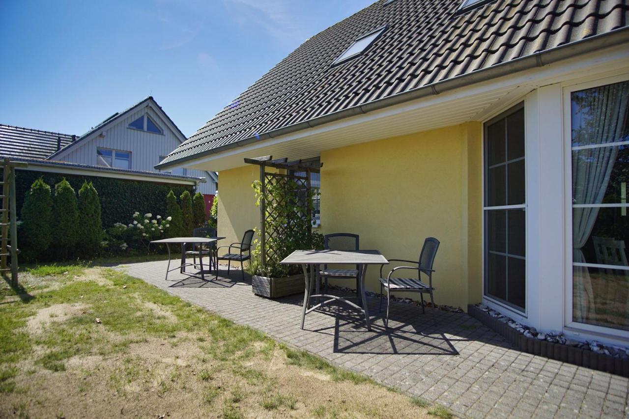 Nah Am Meer, Ruhige Lage, Gratis Nutzung Vom Ahoi Erlebnisbad Und Sauna In Sellin - Haus Inselblick Fewo 01 Goehren  Exterior foto